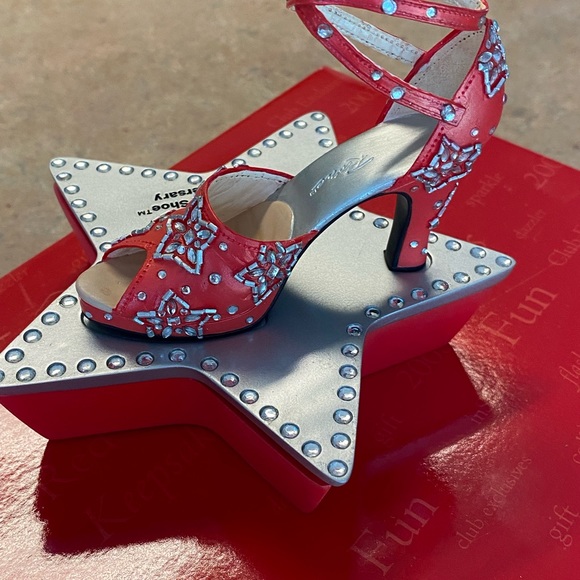 Just The Right Shoe Salsa Star 5 year anniversary 2003 with keepsake box - Picture 12 of 12